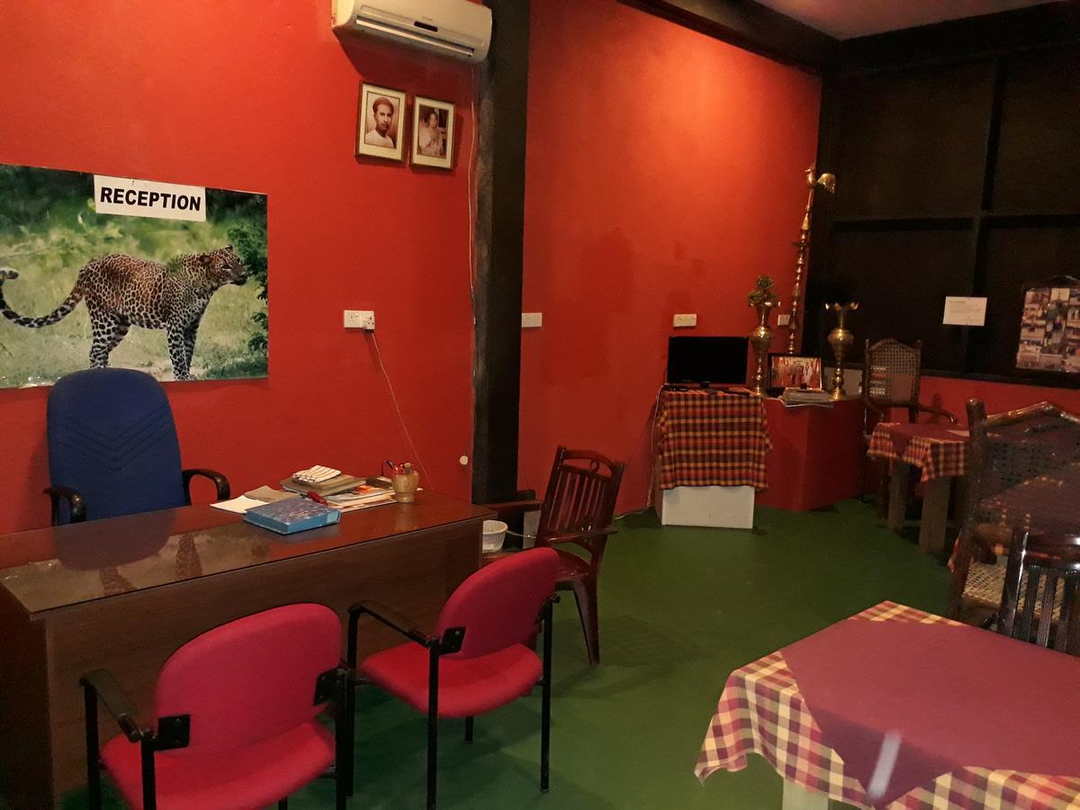 Villa Champagne Tissamaharama Bagian luar foto