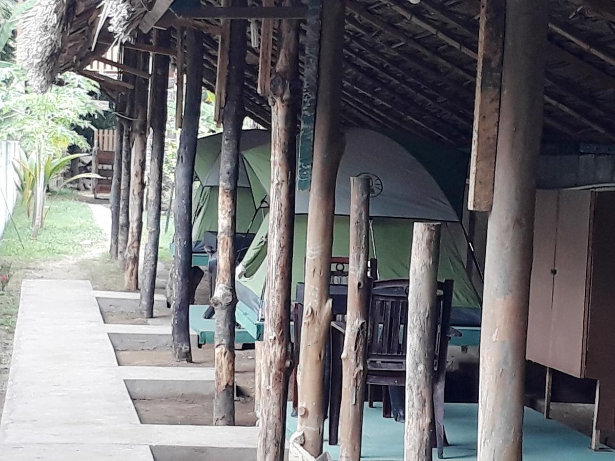 Villa Champagne Tissamaharama Bagian luar foto